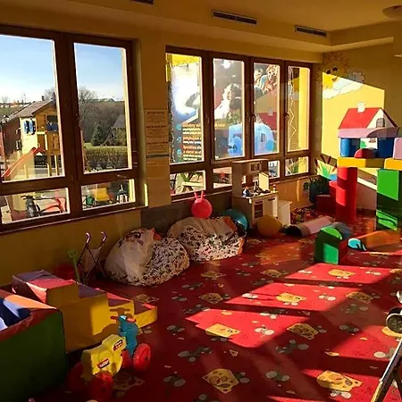 Tatralandia - Anja Apartmanhotel Lipótszentmiklós