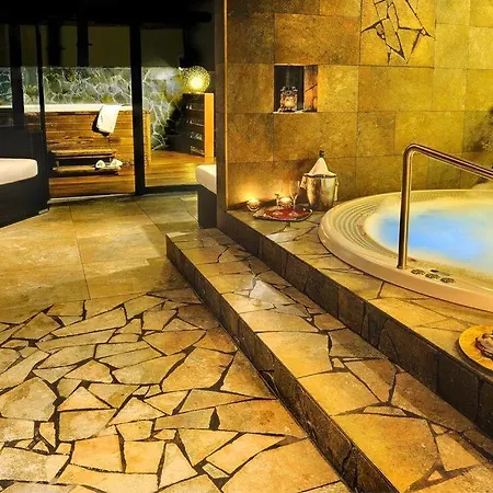 Tatralandia - Anja Apartmanhotel Lipótszentmiklós